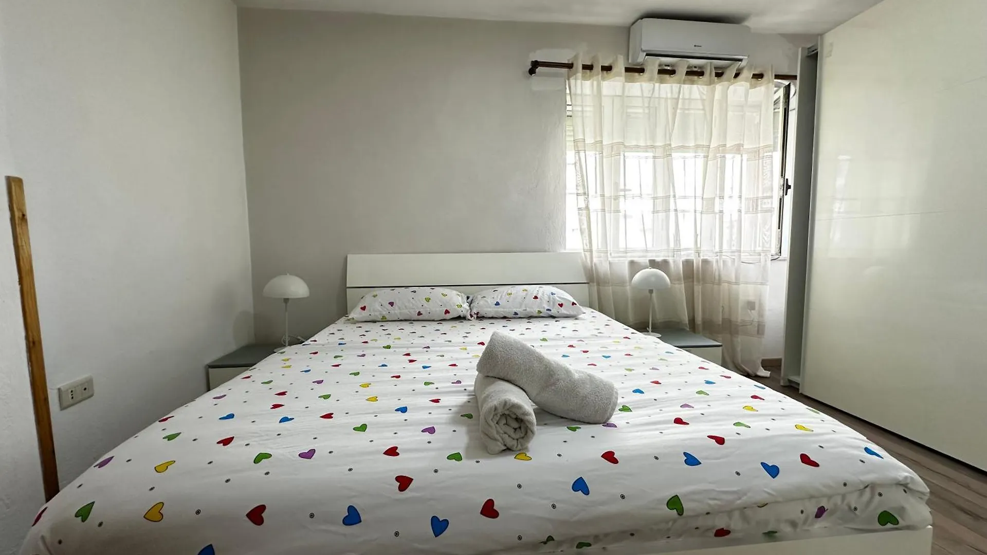 Bob Marley Apartment 티라나