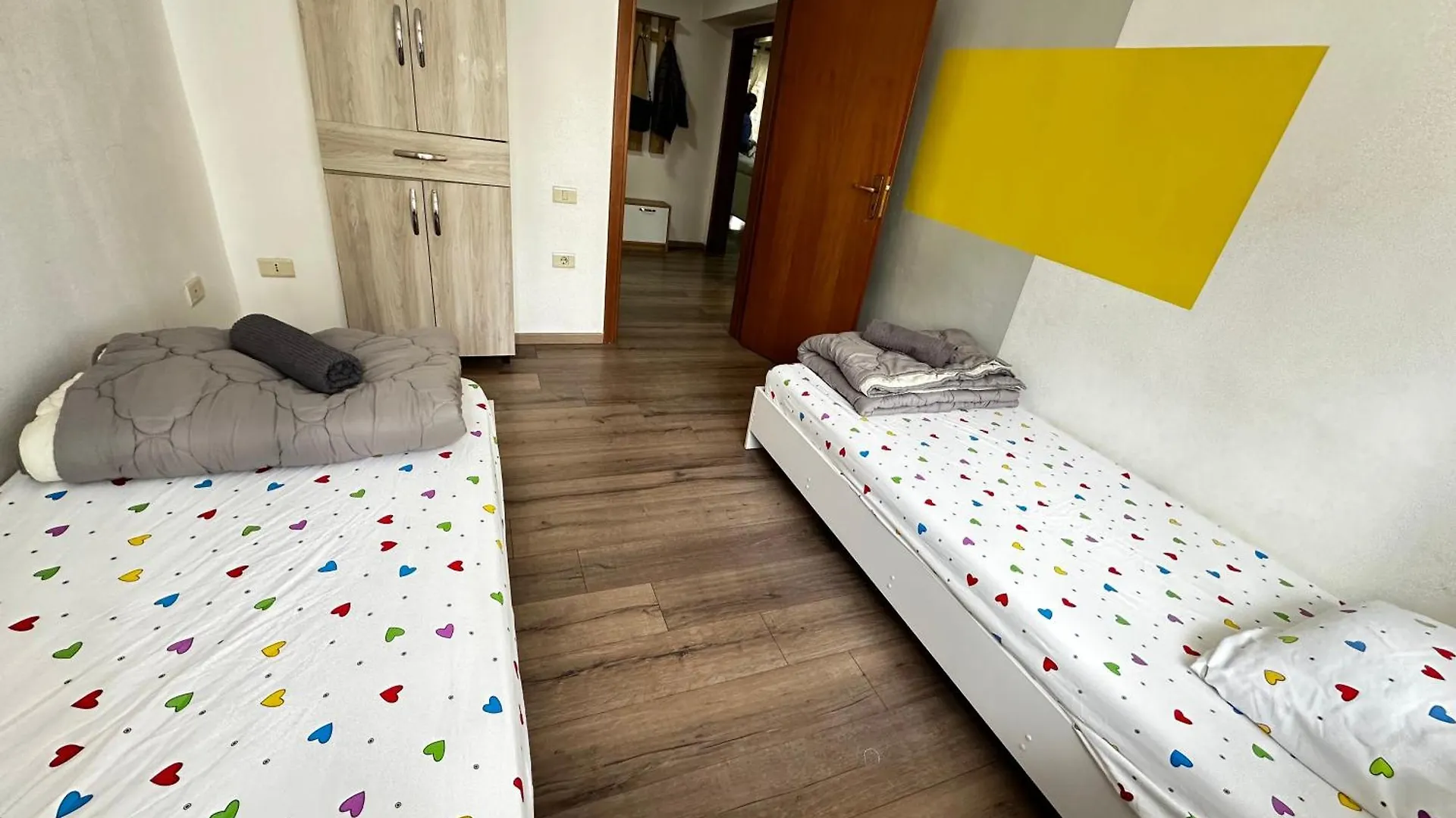 Bob Marley Apartment 티라나